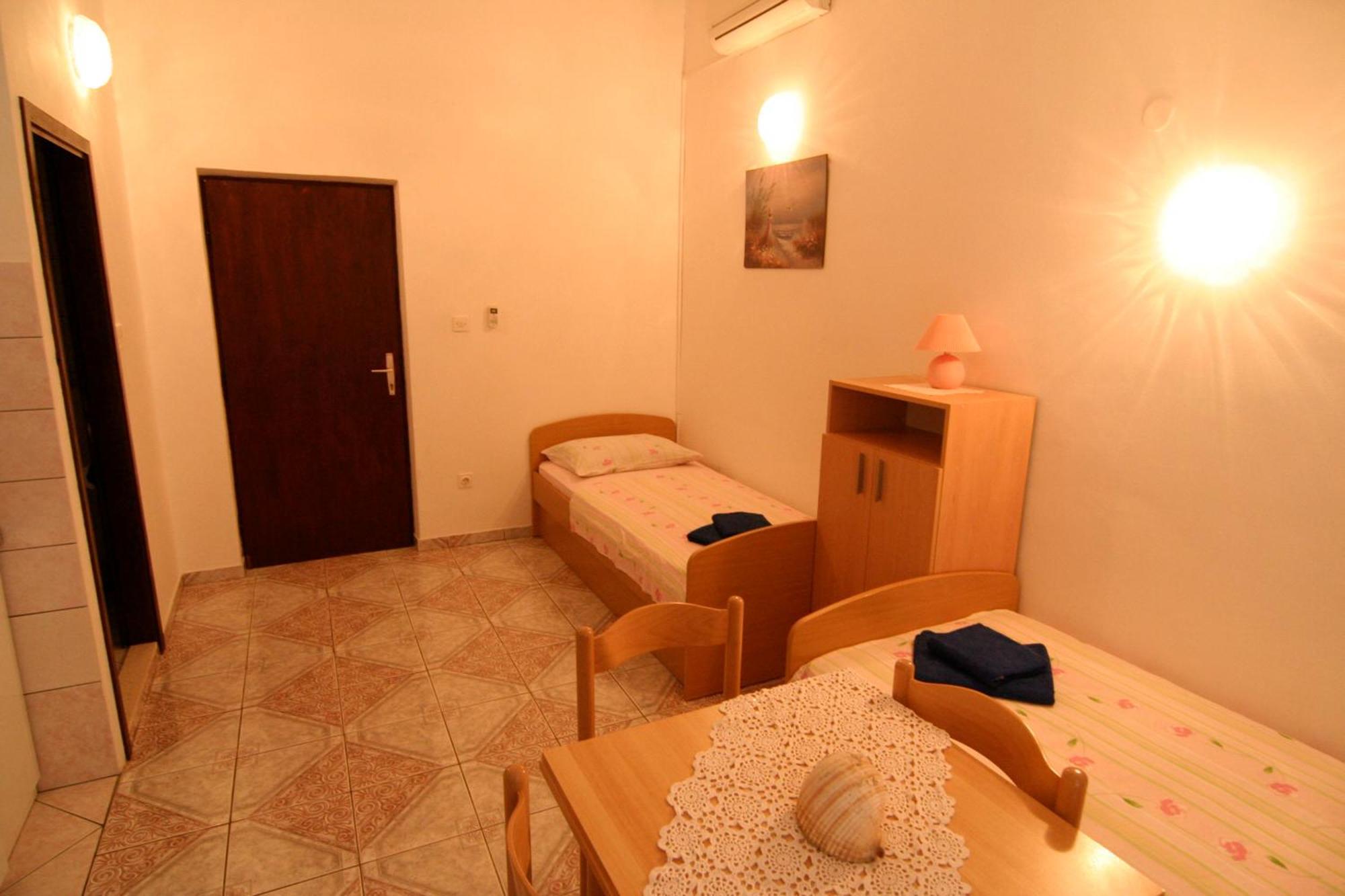 Apartments Marta Trogir Szoba fotó