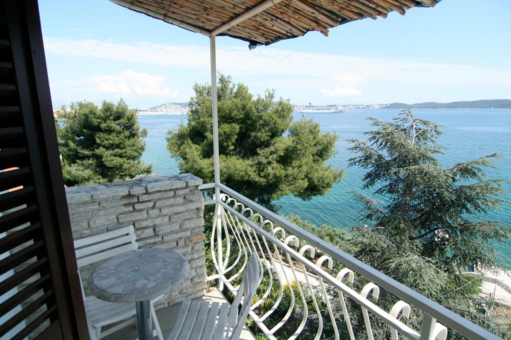 Apartments Marta Trogir Szoba fotó