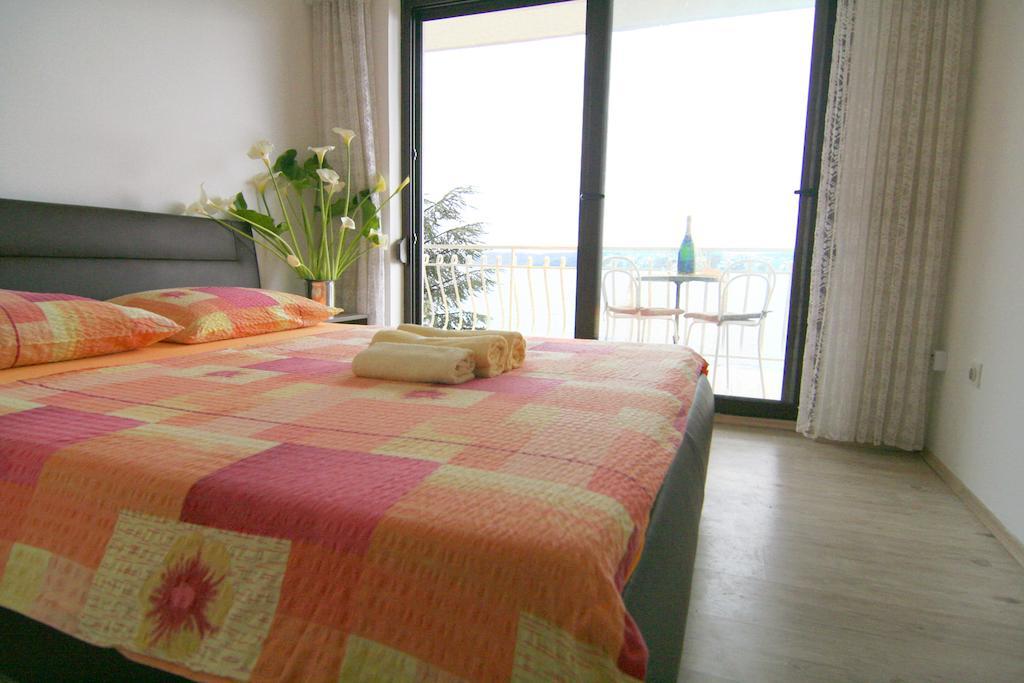 Apartments Marta Trogir Szoba fotó