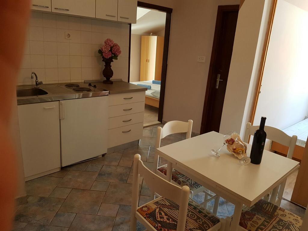 Apartments Marta Trogir Kültér fotó